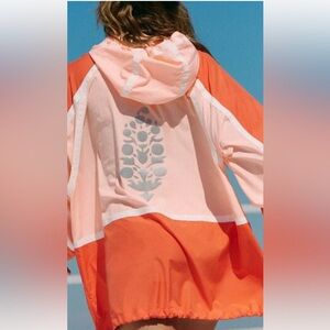 Free People like the wind color block Jacket in peach combo / with logo NWT